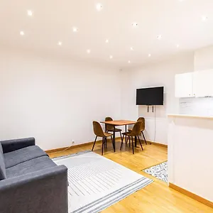 Appartamento Guestready - Lovely Parisian For 4pax., Parigi